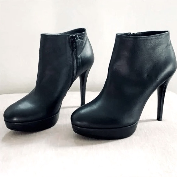 Stuart Weitzman Shoes - NEW! | Stuart Weitzman Nappa 100 Leather Boots | 9.5